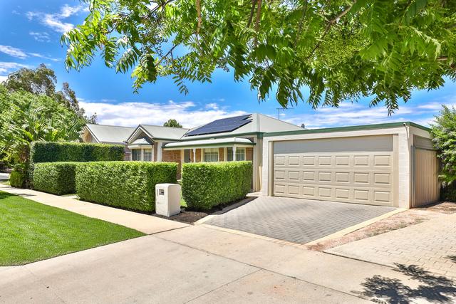 1 Pevensey Grove, VIC 3500