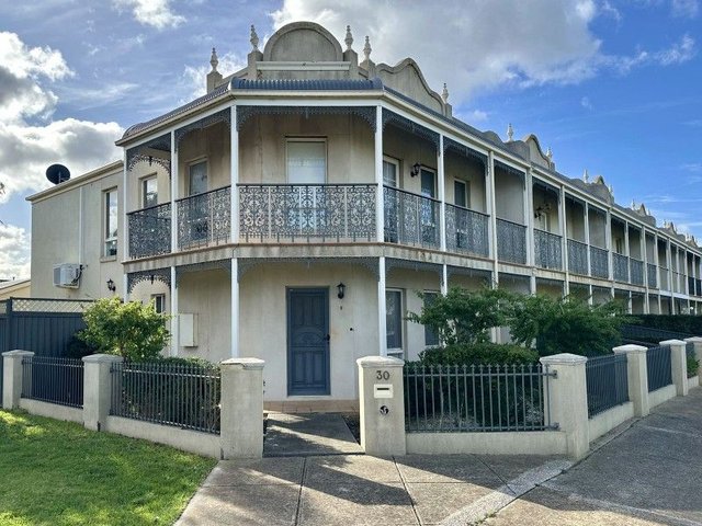 30 Park View Terrace, VIC 3037