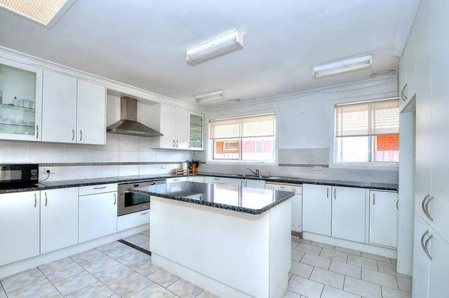 42 Rose Avenue, VIC 3150