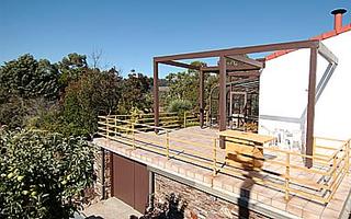 Terrace / storage (2004-03-24)