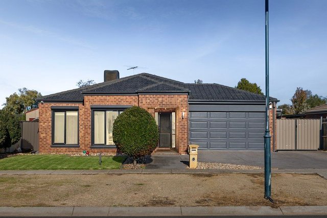 43 Dalray Crescent, VIC 3337