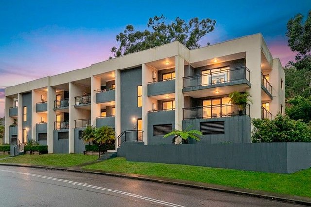 3/8 Bent Street, NSW 2250