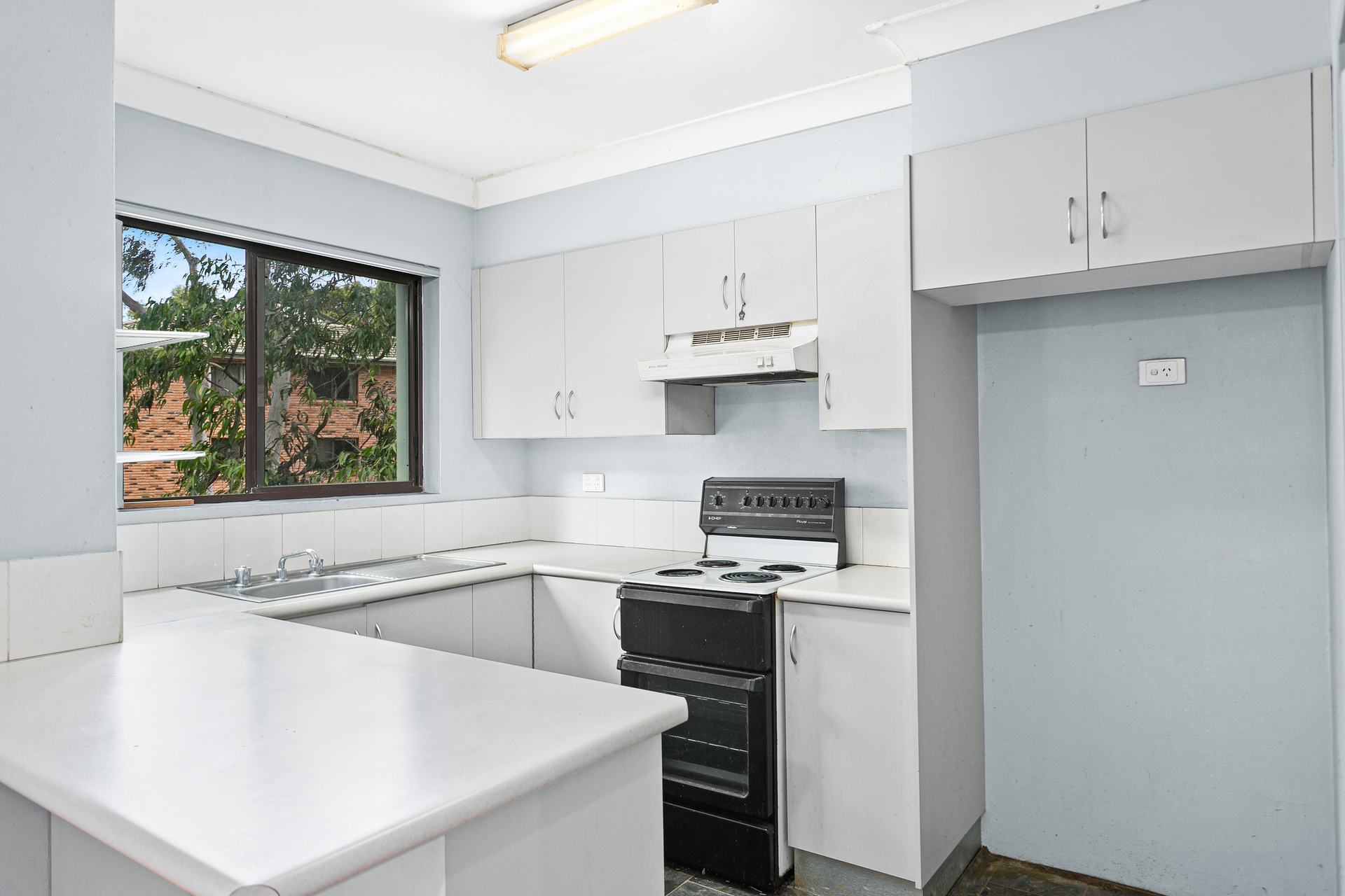 4 14 Hindmarsh Avenue North Wollongong Nsw 2500 Unit