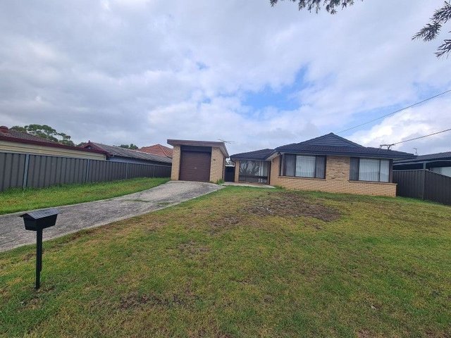 76 De Meyrick Ave, NSW 2170