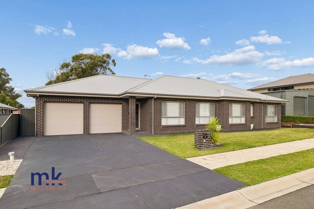 15 Manorina Place, NSW 2573