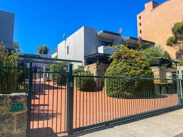 35/64 McMaster Street, WA 6100