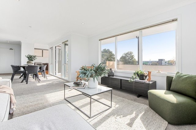 12/115 Chapel Street, VIC 3182