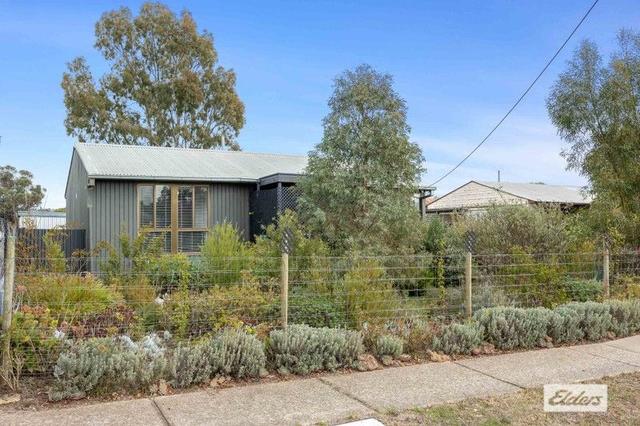 13 Steven Crescent, VIC 3377