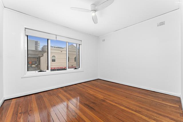 1/67 Crown Street, NSW 2500