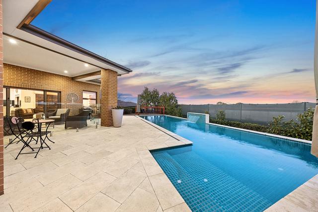 4 Winchester Street, ACT 2913