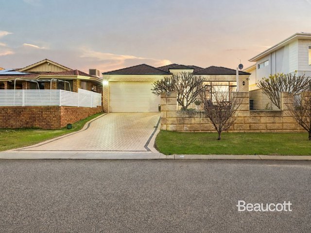 21 Lindisfarne Way, WA 6021