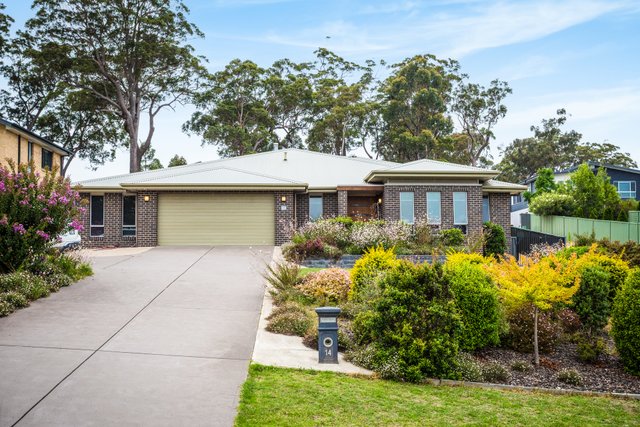 14 Whistler Close, NSW 2548