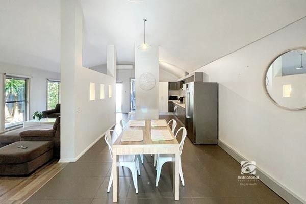 2/42 Cumming Street, VIC 3880