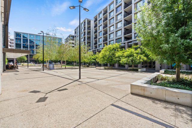 613/19 Challis Street, ACT 2602