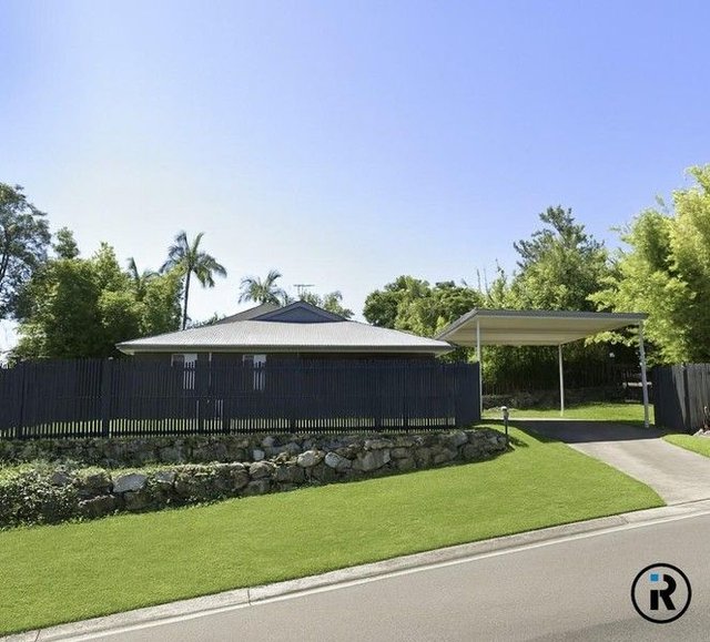 2 Miena Close, QLD 4074