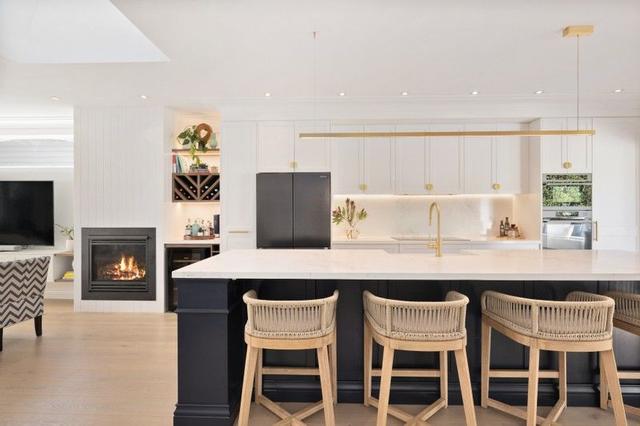 9 Alexander Road, NSW 2107