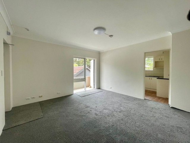 4/39 Laura Street, NSW 2042