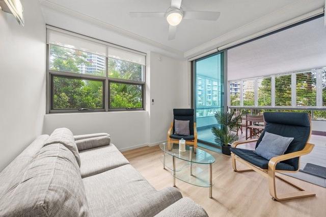 8a/28 Bayview Street, QLD 4216