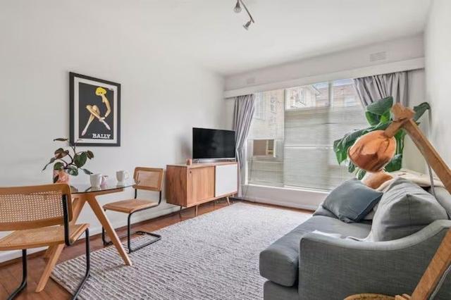 2/233 Canterbury Road, VIC 3182