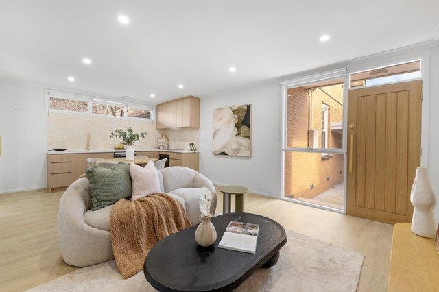2/23 Turner Road, VIC 3190