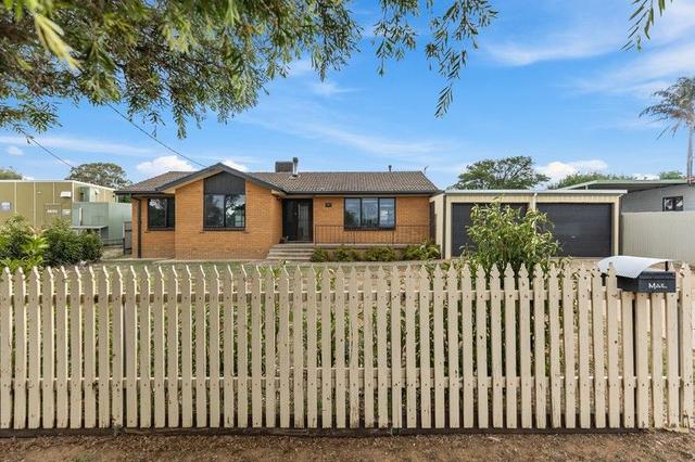 2 Elizabeth Avenue, NSW 2651