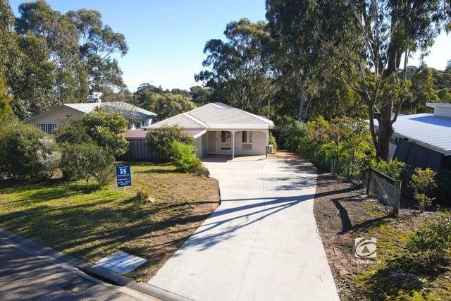 16 Leighton Bay Drive, VIC 3904