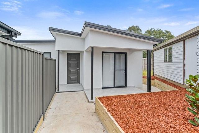 8A Farnsworth Avenue, NSW 2560