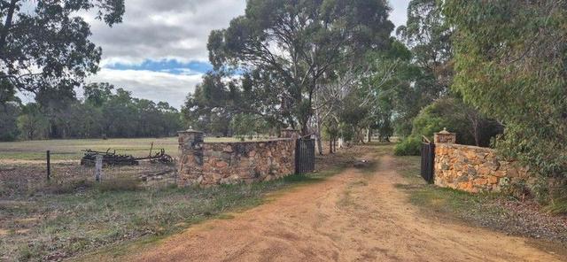 6 Cullalla  Road, WA 6504