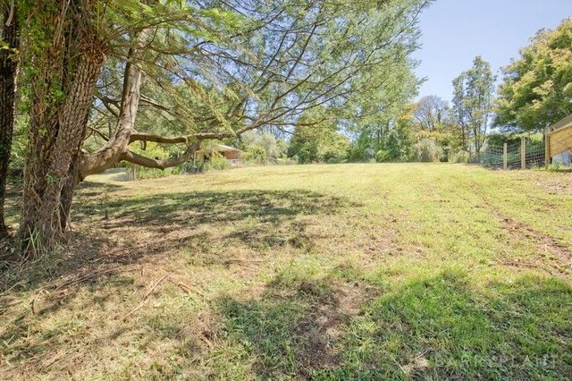 17 Emerald Lake  Road, VIC 3782