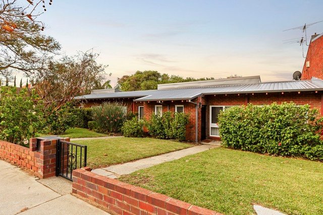 6/17 Victoria Avenue, WA 6010