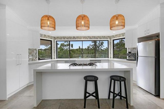 5 Carapook Crescent, QLD 4228
