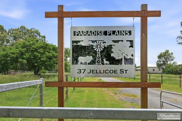 37 Jellicoe Street, QLD 4700