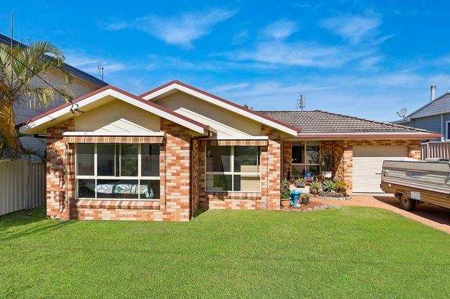 64 Winbin Crescent, NSW 2259