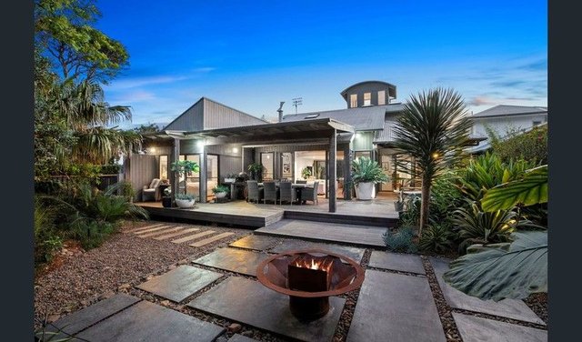 30 Lake Street, NSW 2260