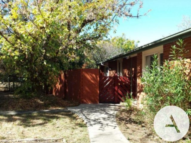 27 Archibald St, ACT 2602