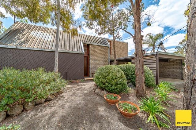 24 Mistletoe Street, VIC 3555