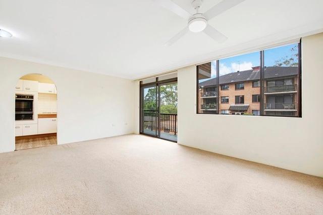 44/215 Peats Ferry Road, NSW 2077