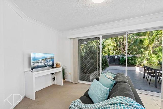 2/21-27 Markwell Avenue, QLD 4217