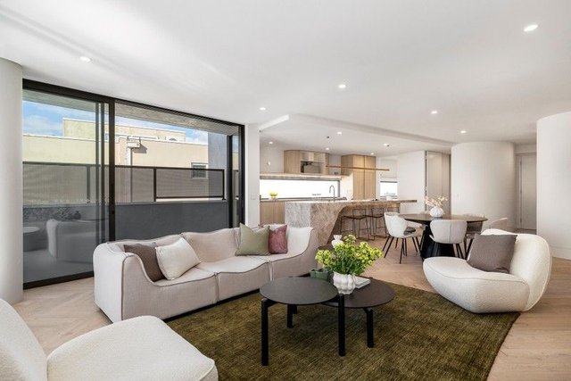 4/24 Burrows Street, VIC 3186