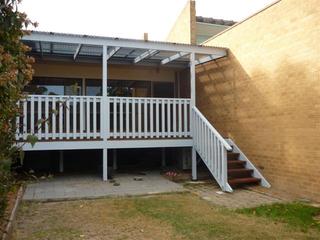 Rear Deck (2009-04-08)