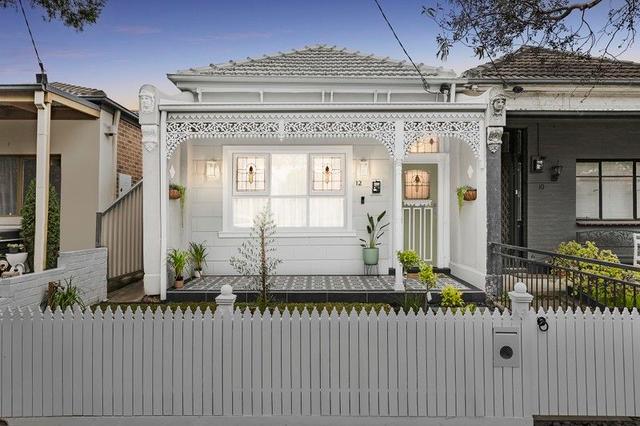 12 Carnarvon Street, VIC 3056
