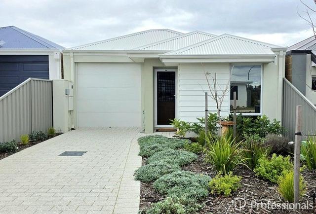 17 Impressa View, WA 6112