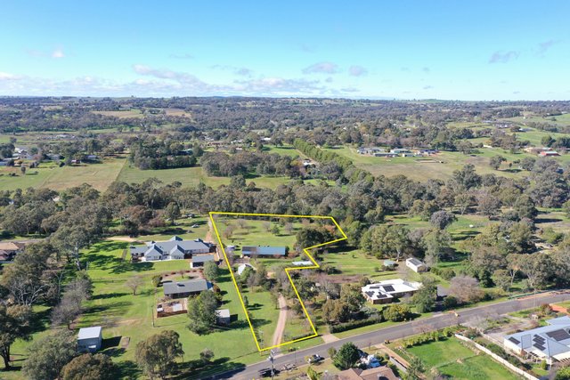 20 Petticoat Lane, NSW 2594