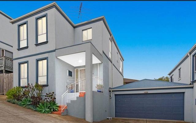 2/12 Randwick Drive, VIC 3042