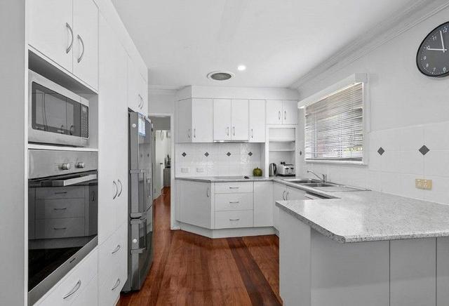 11 Hanbury Street, QLD 4032