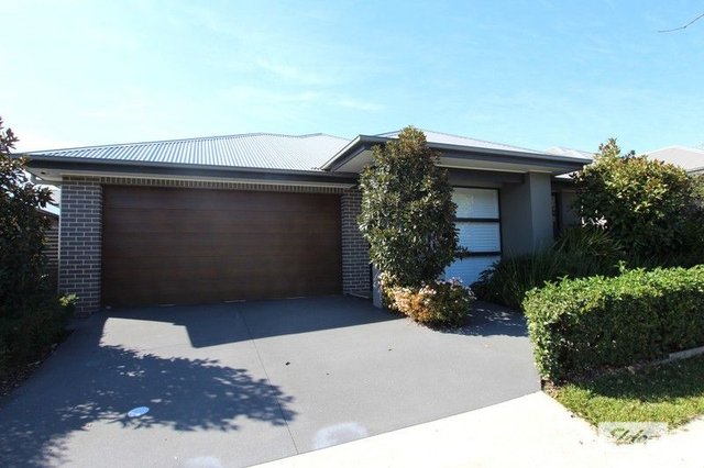 35 Coral Circuit, NSW 2179