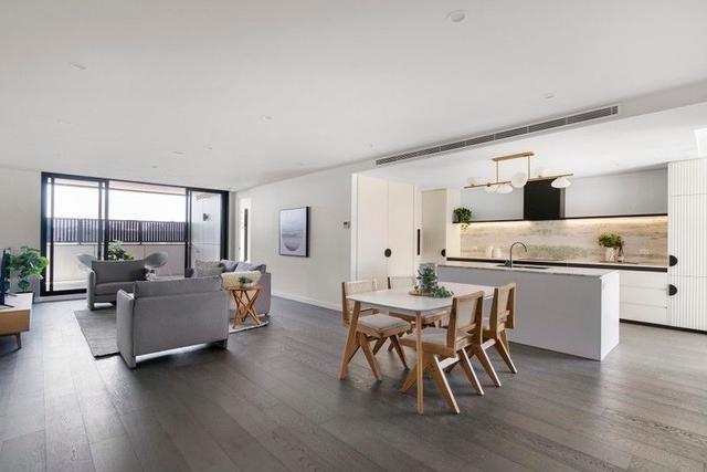 204/66 Pickett Street, VIC 3011