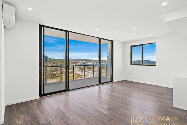 701/8-10 Moore Street, NSW 2250