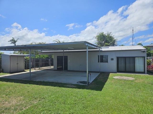 8 Bottlebrush Street, QLD 4850