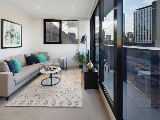 601/250 City Road, VIC 3006